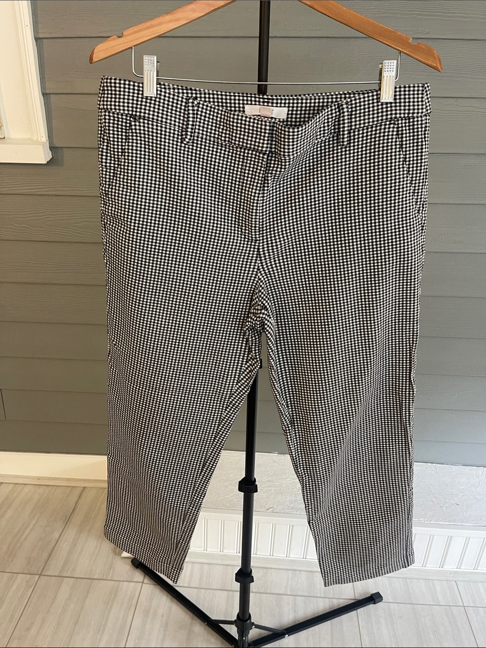 LOFT Black & White Gingham Chinos Size 12